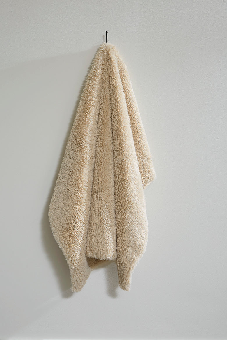 Snuggle Throw