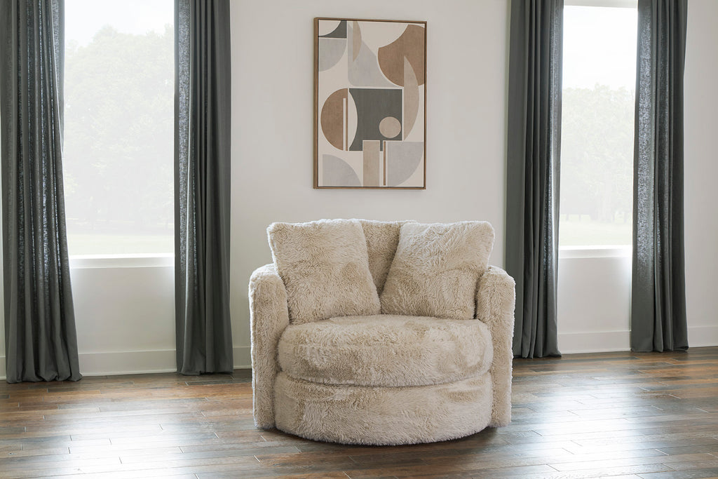 Cuddle Swivel Chair