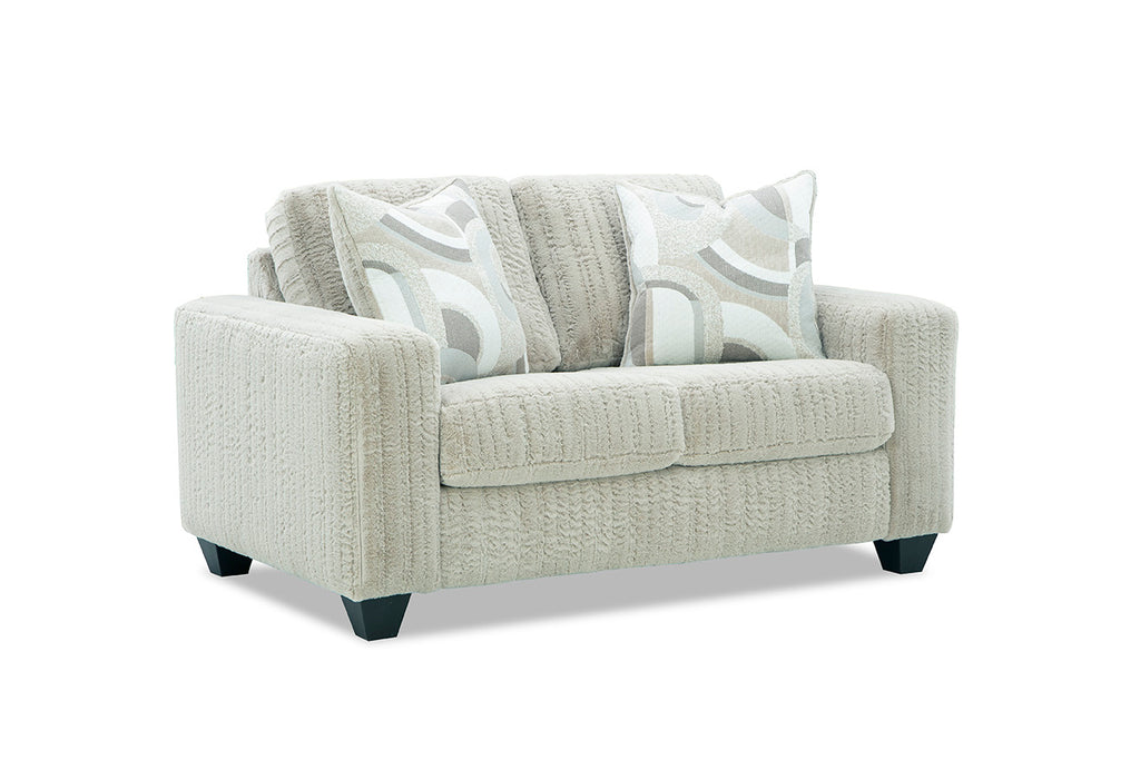 Hilltop Loveseat
