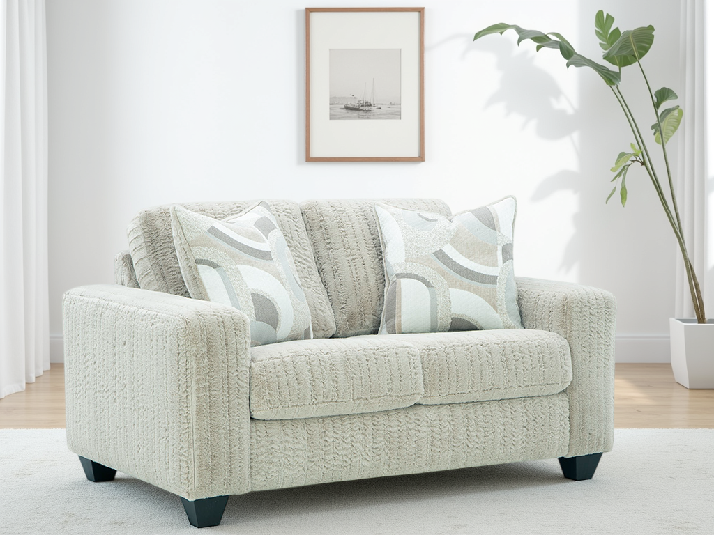 Hilltop Loveseat