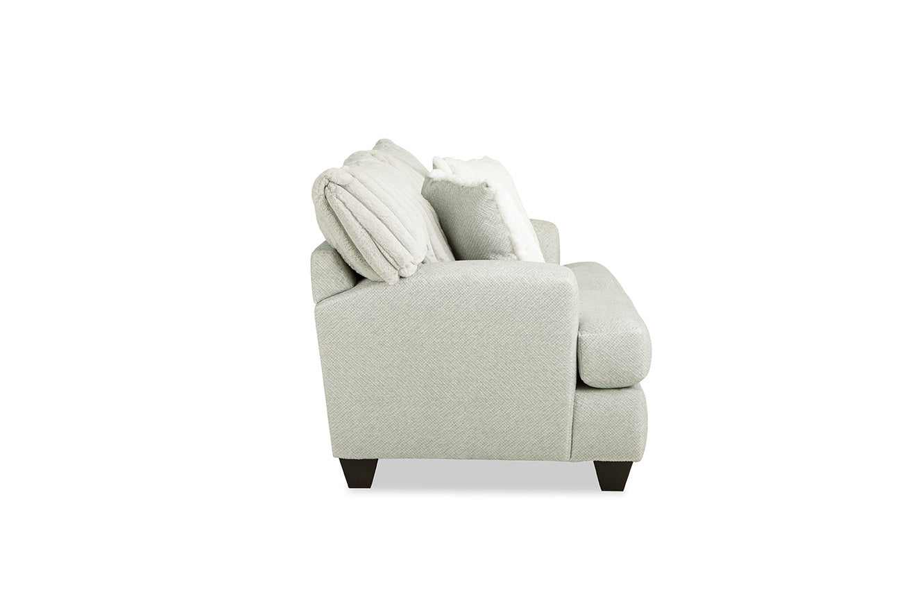 Stillwater Loveseat